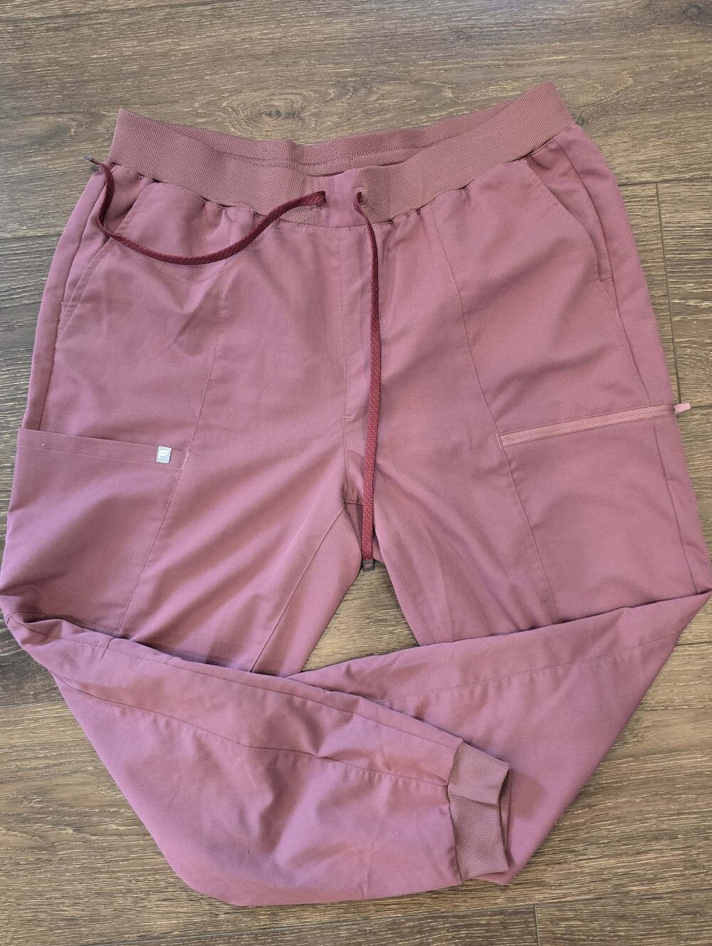 Fabletics Rose Mauve Jogger Scrub Pants